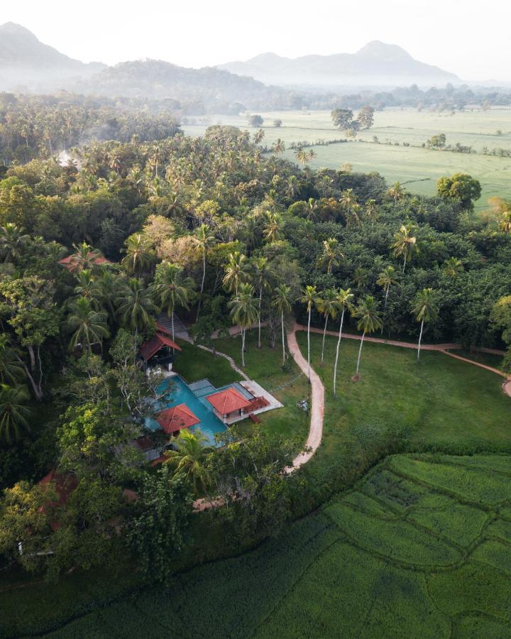 Hotel Jetwing Kaduruketha Wellawaya Exterior foto